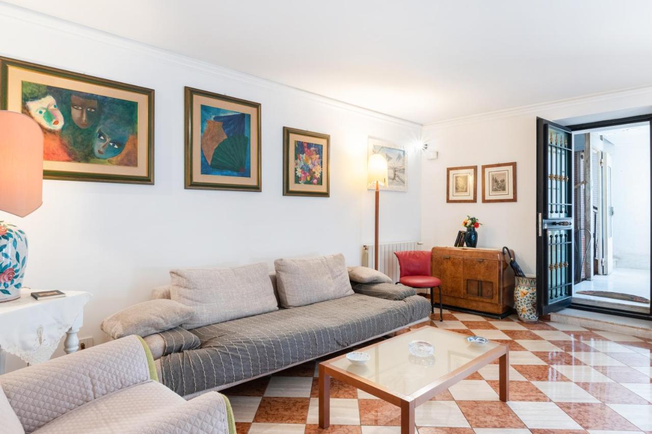 קטאניה Via Etnea Cozy Apartment With Balcony מראה חיצוני תמונה